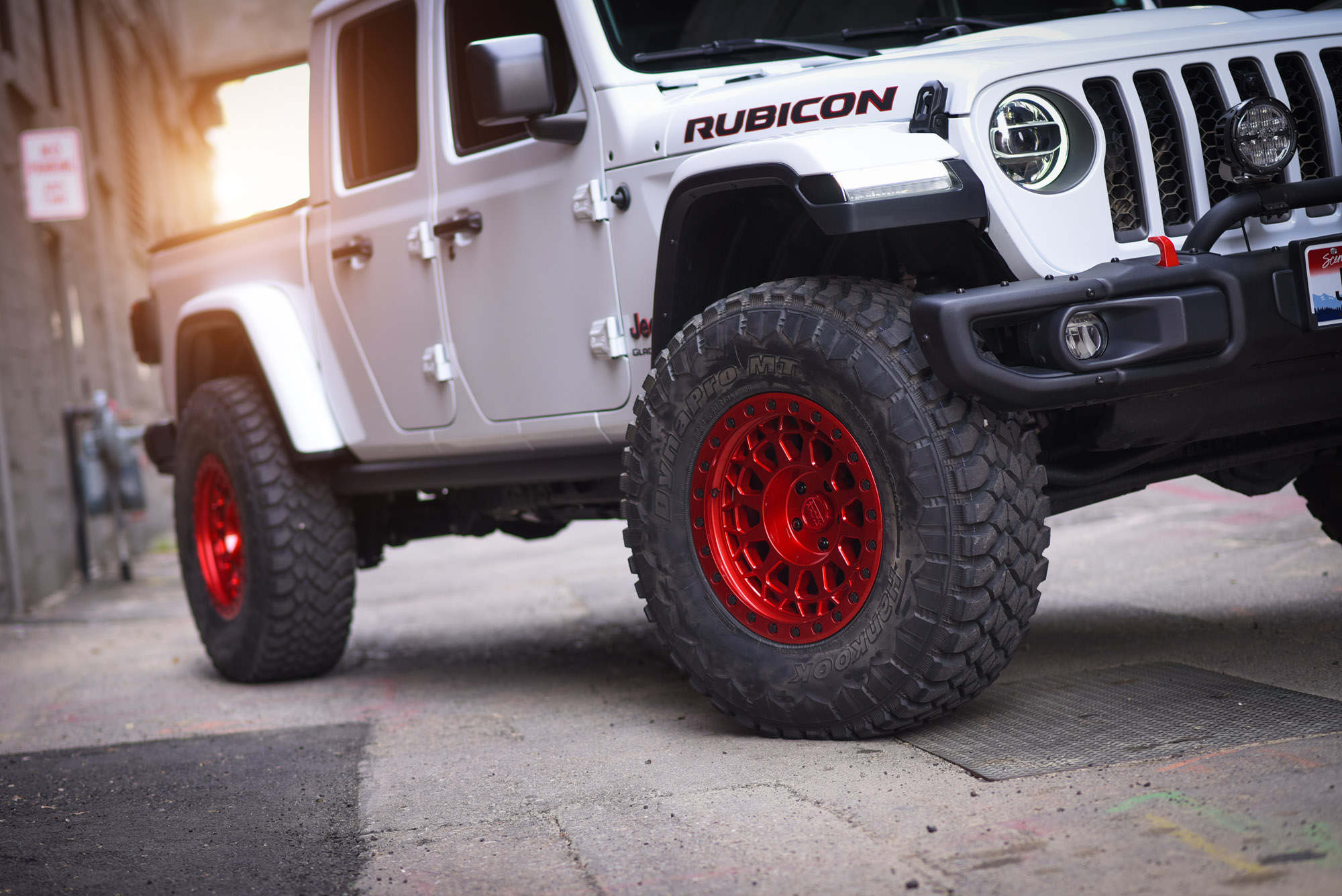 BLACK RHINO PRIMM[Candy Red w/Black Bolts] | BG World Wheels