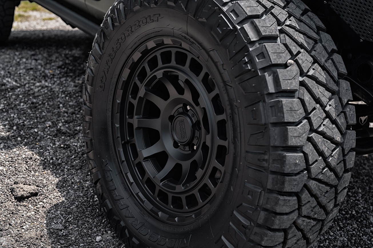 BLACK RHINO CHAMBER[Matt Black] | BG World Wheels